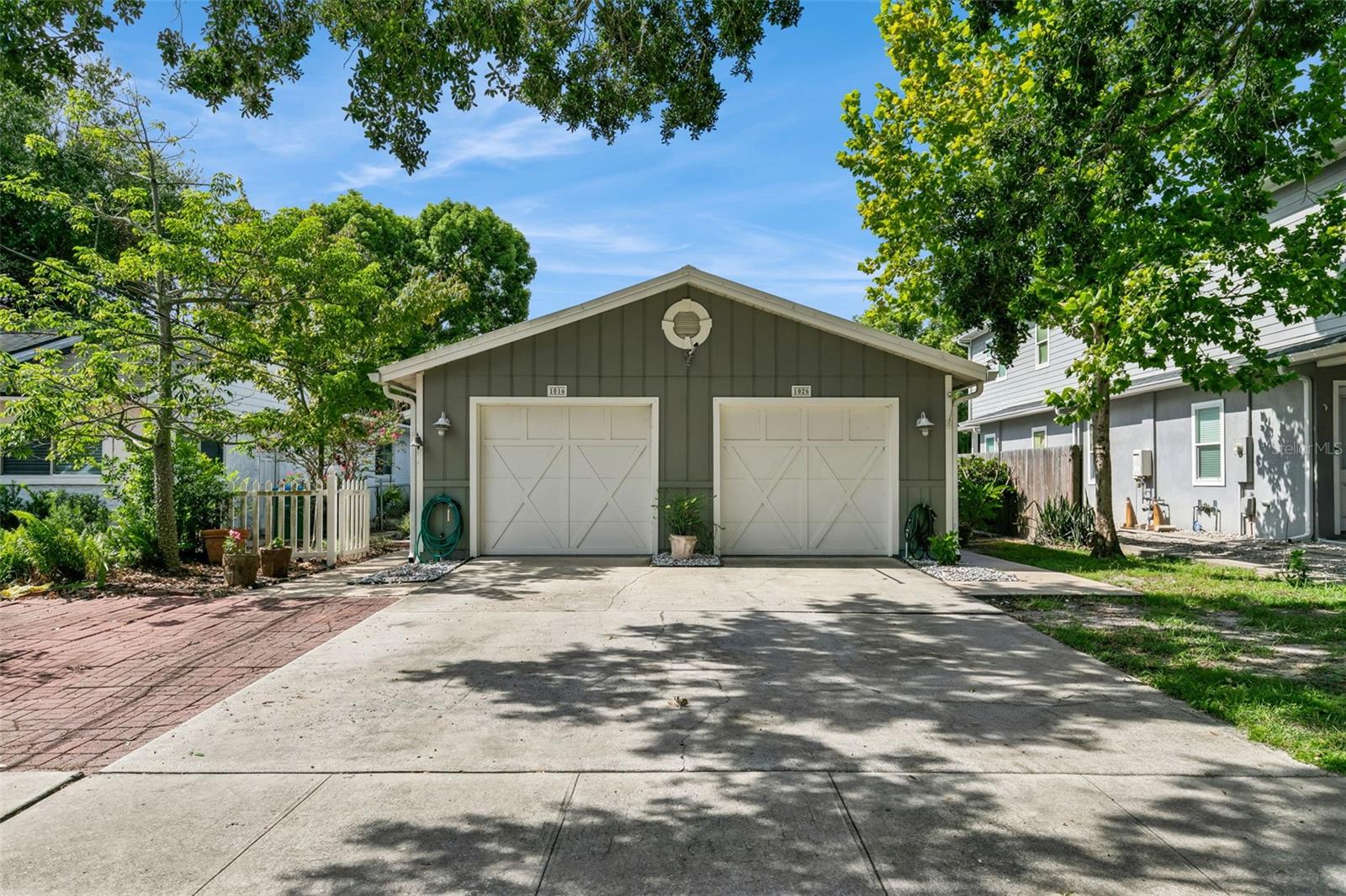 1016 ARAGON AVENUE
