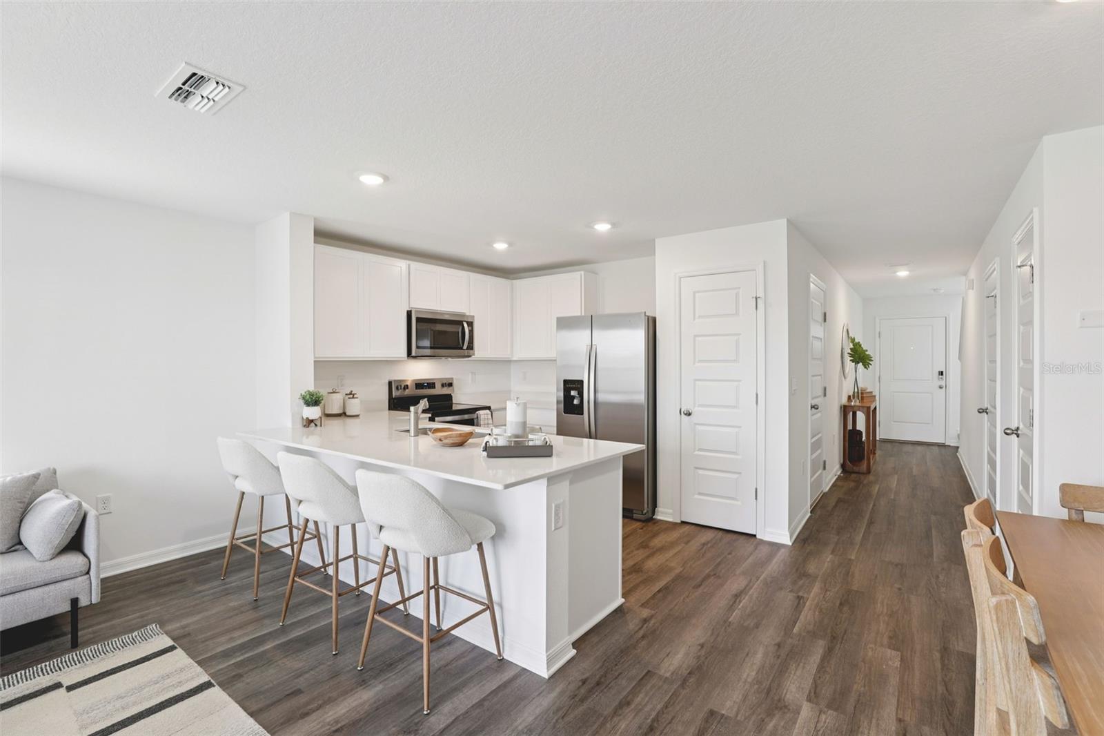 Listing photo 2 for 4278 Butterscotch Cir