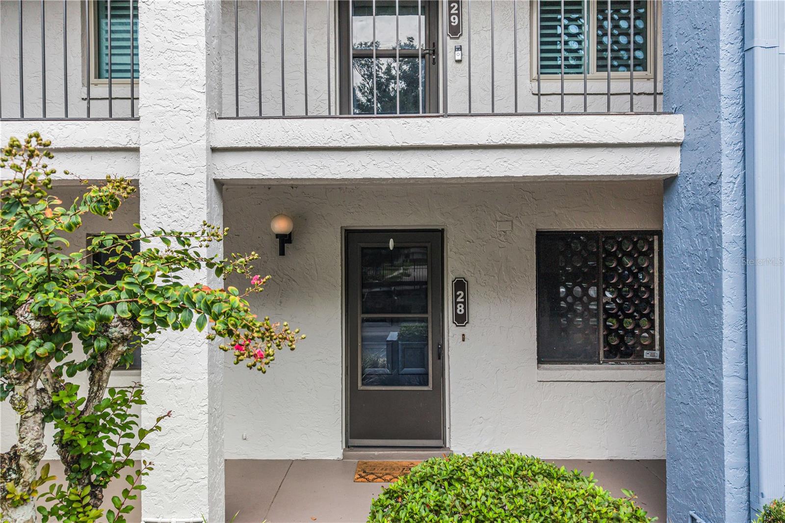 4 ESCONDIDO CIRCLE Unit 28
