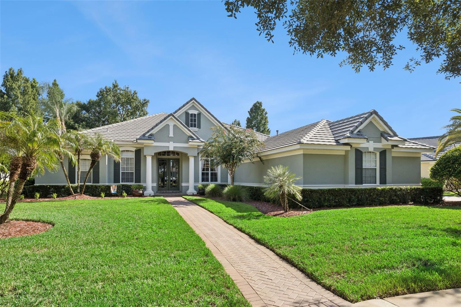 3226 REGAL CREST DRIVE