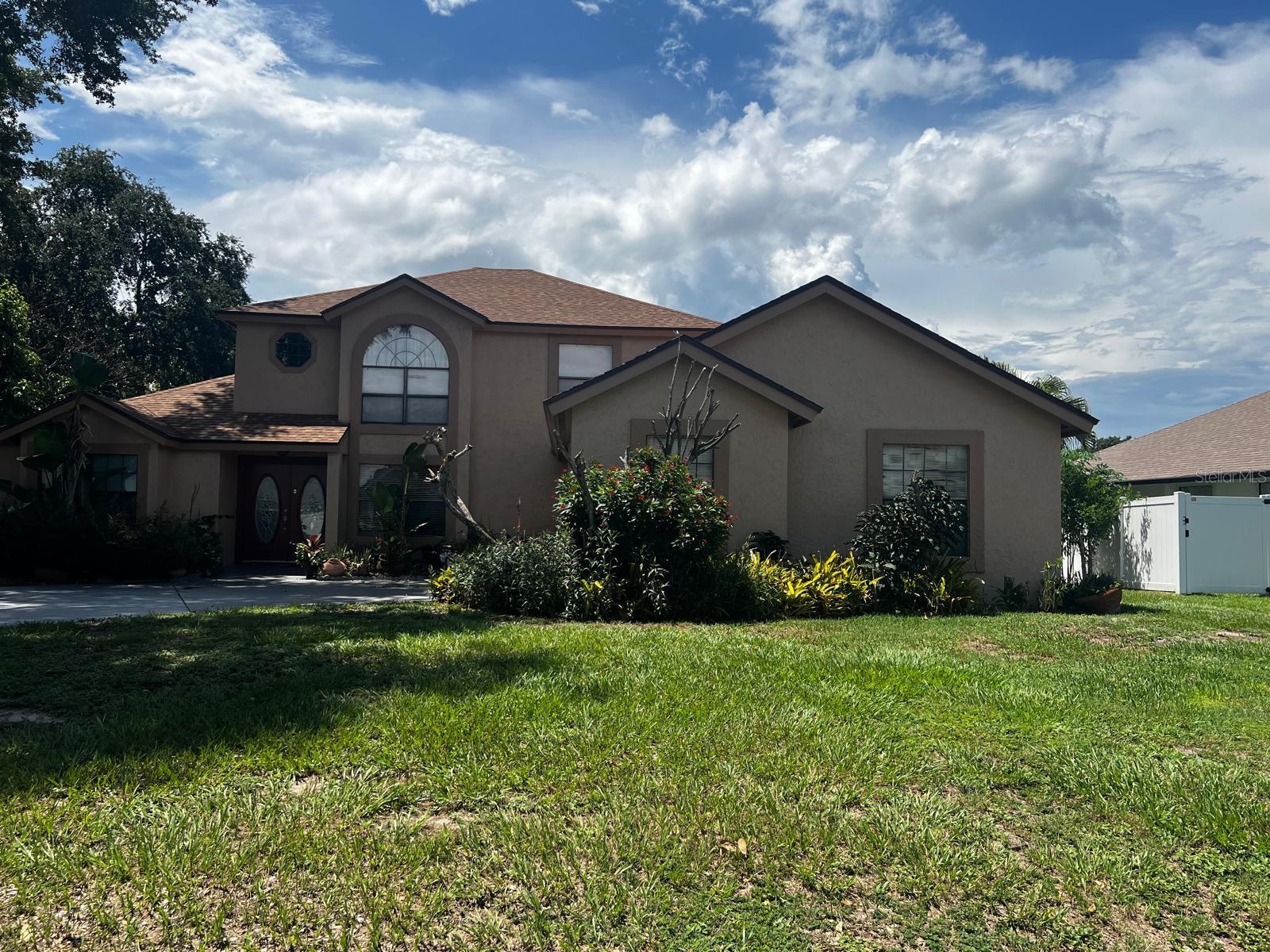 7804 SNOWBERRY CIRCLE