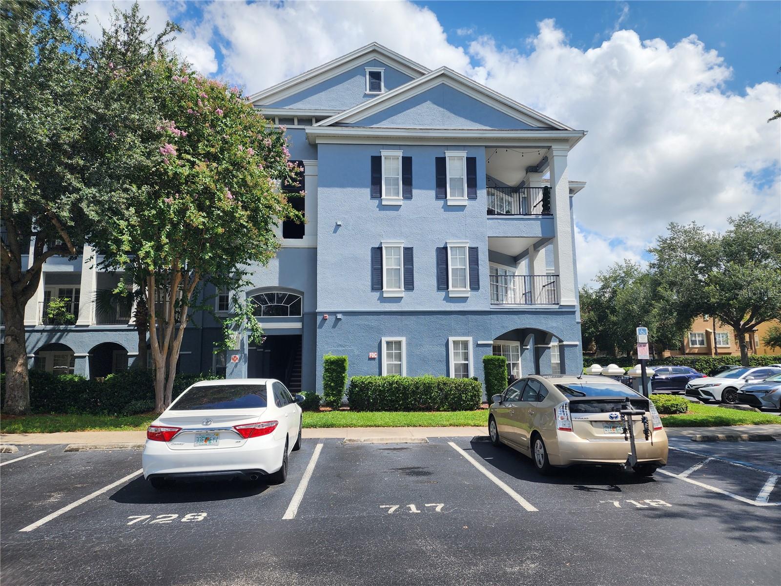 3621 CONROY ROAD Unit 726