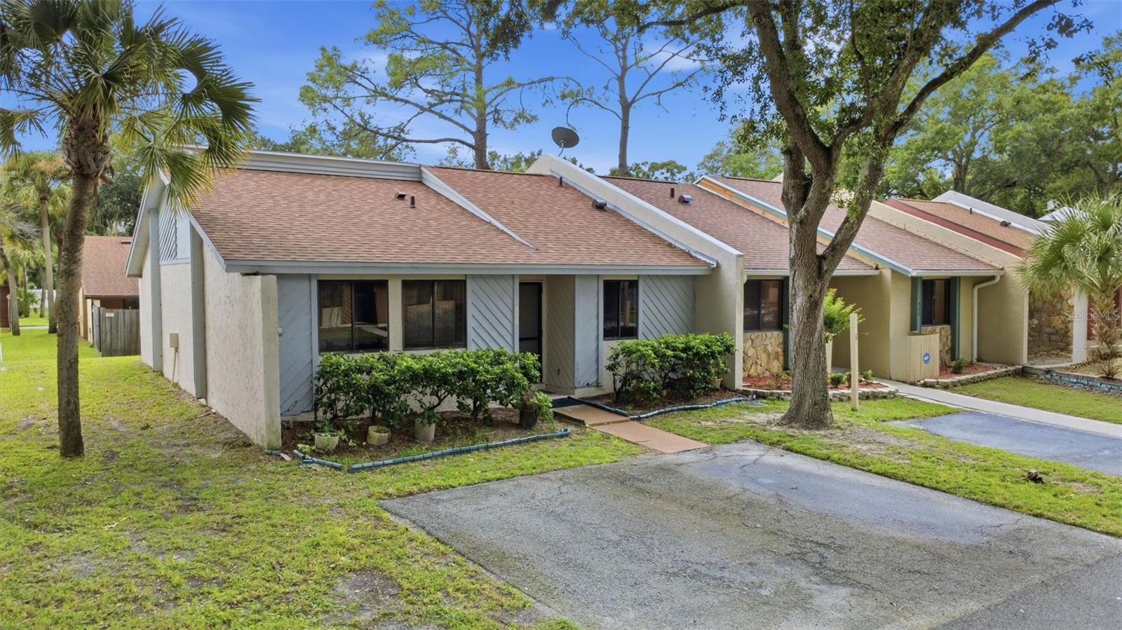 520 MANSFIELD DRIVE