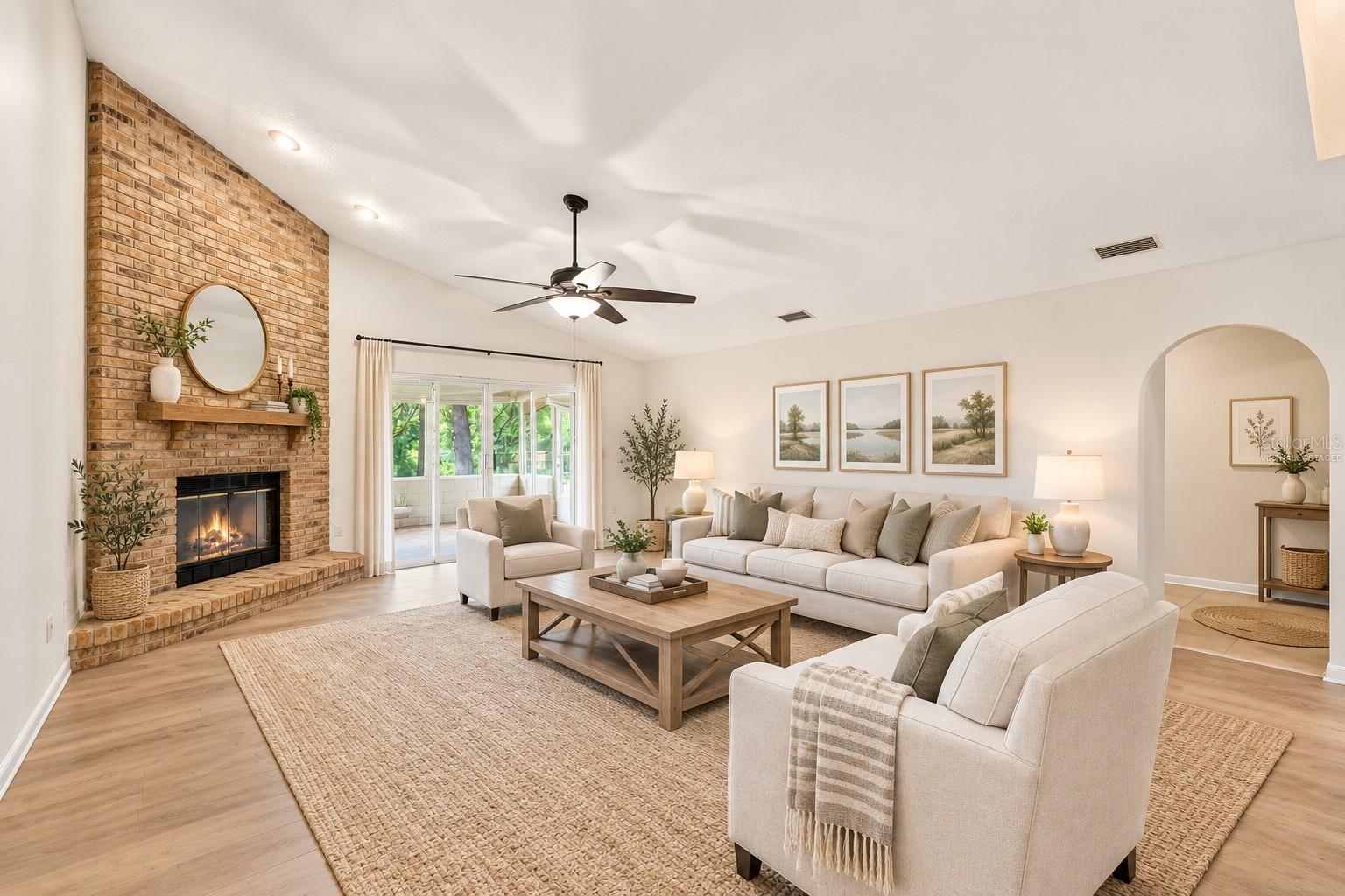 Listing photo 3 for 37130 County Road 439