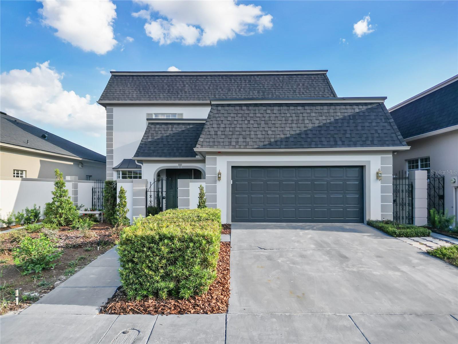 2186 COUNTRYSIDE CIRCLE