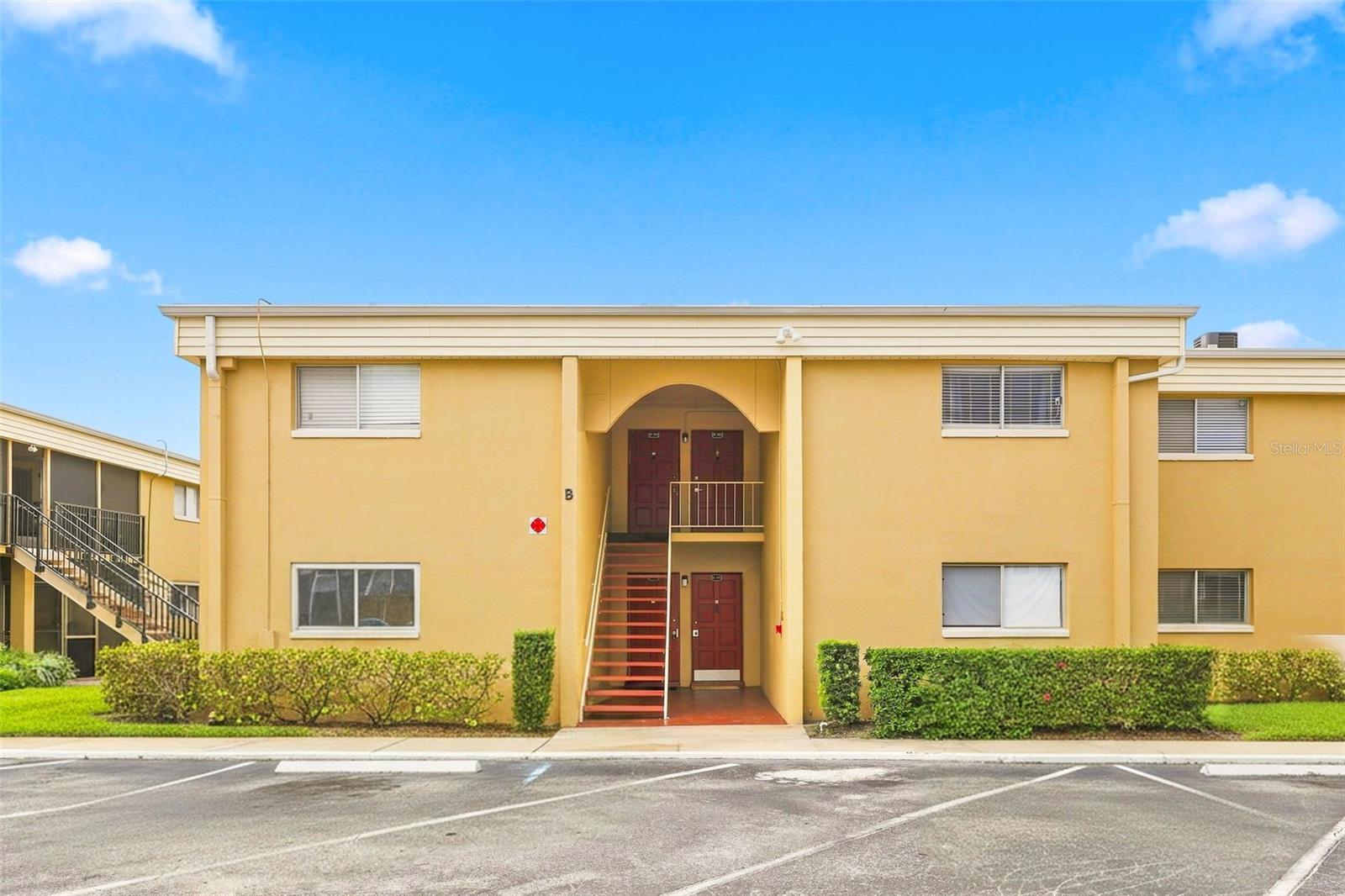 1000 LAKE OF THE WOODS BOULEVARD Unit B202