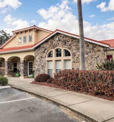 2704 CLUB CORTILE CIRCLE