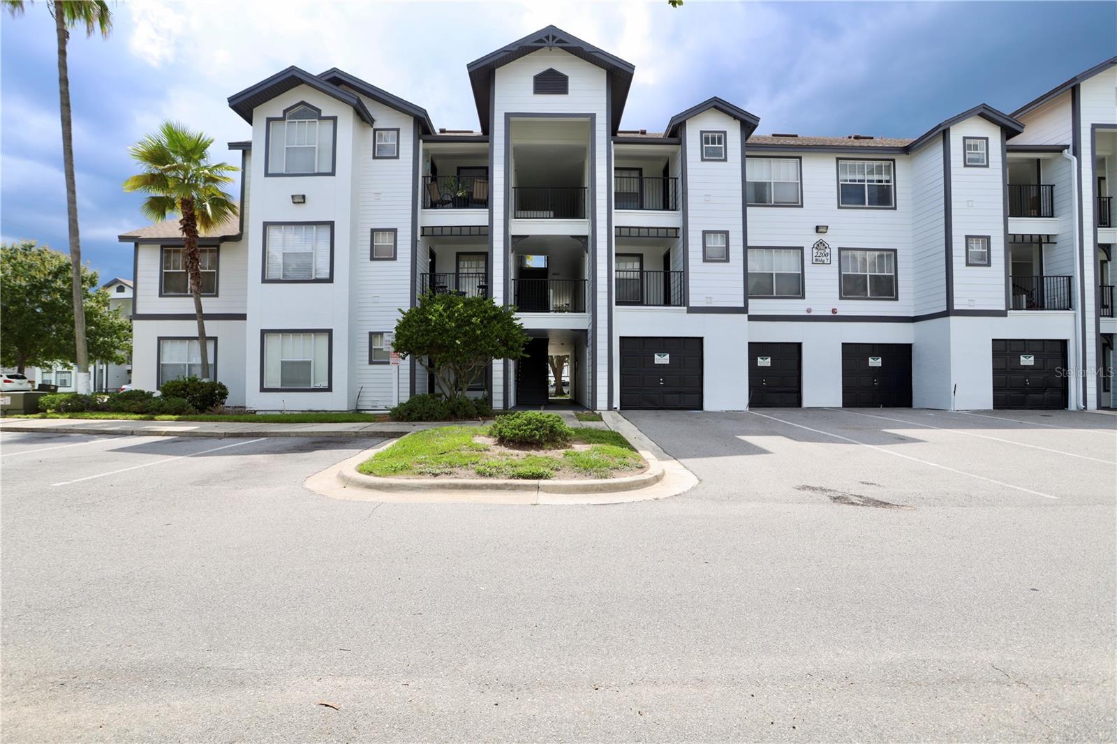 2217 GRAND CAYMAN COURT Unit 1236