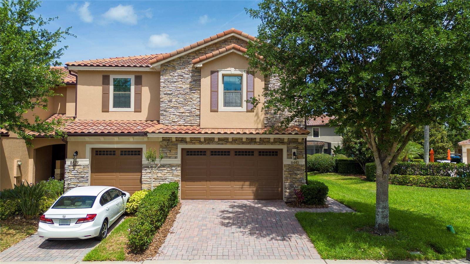 8443 KELSALL DRIVE