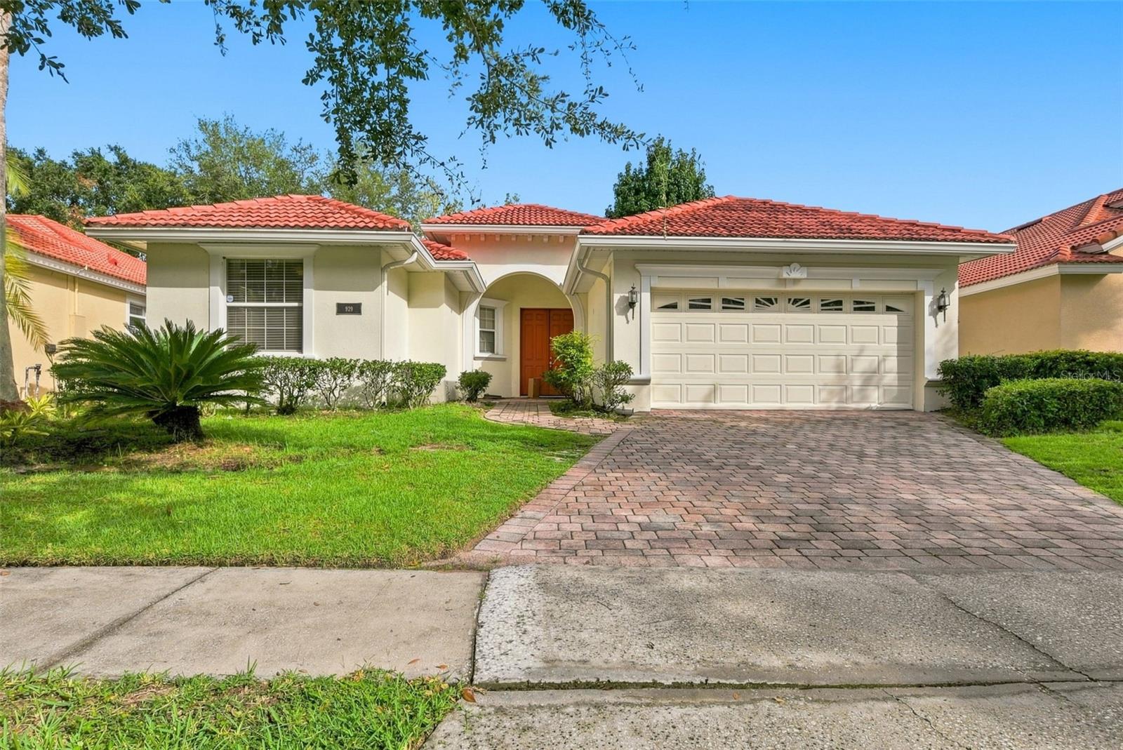 929 LASCALA DRIVE