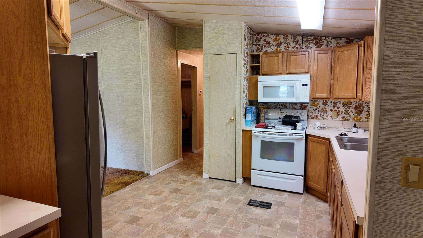 Photo 5