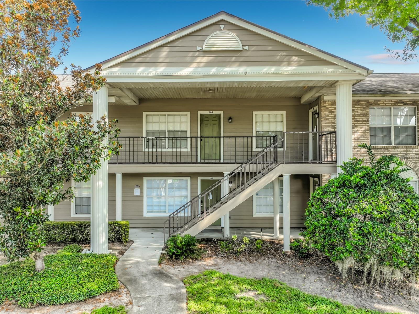 121 RESERVE CIRCLE Unit 105