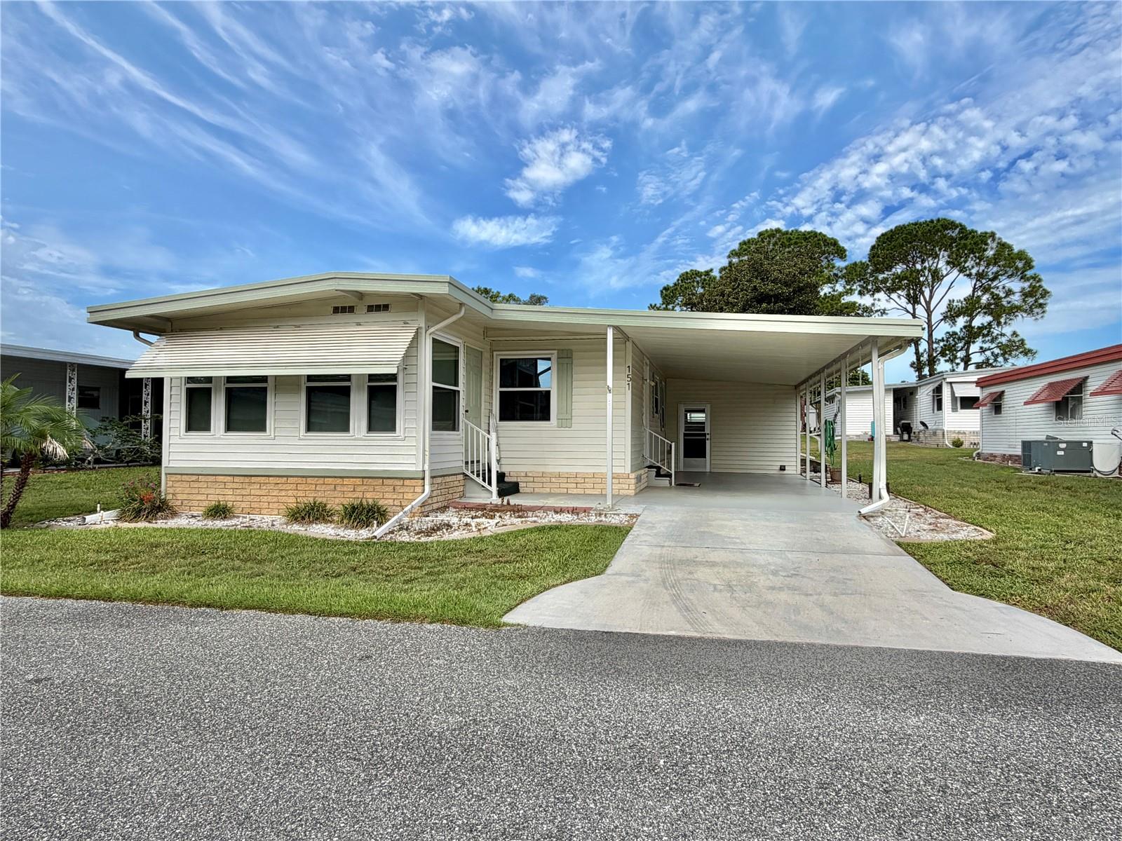 Listing photo for 151 Hibiscus Way