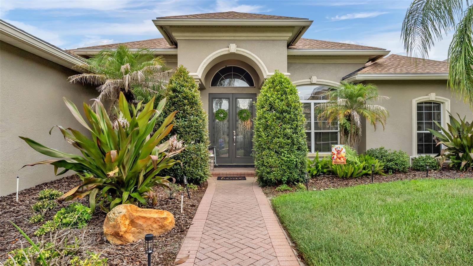 Listing photo 3 for 2743 Verandah Vue Way