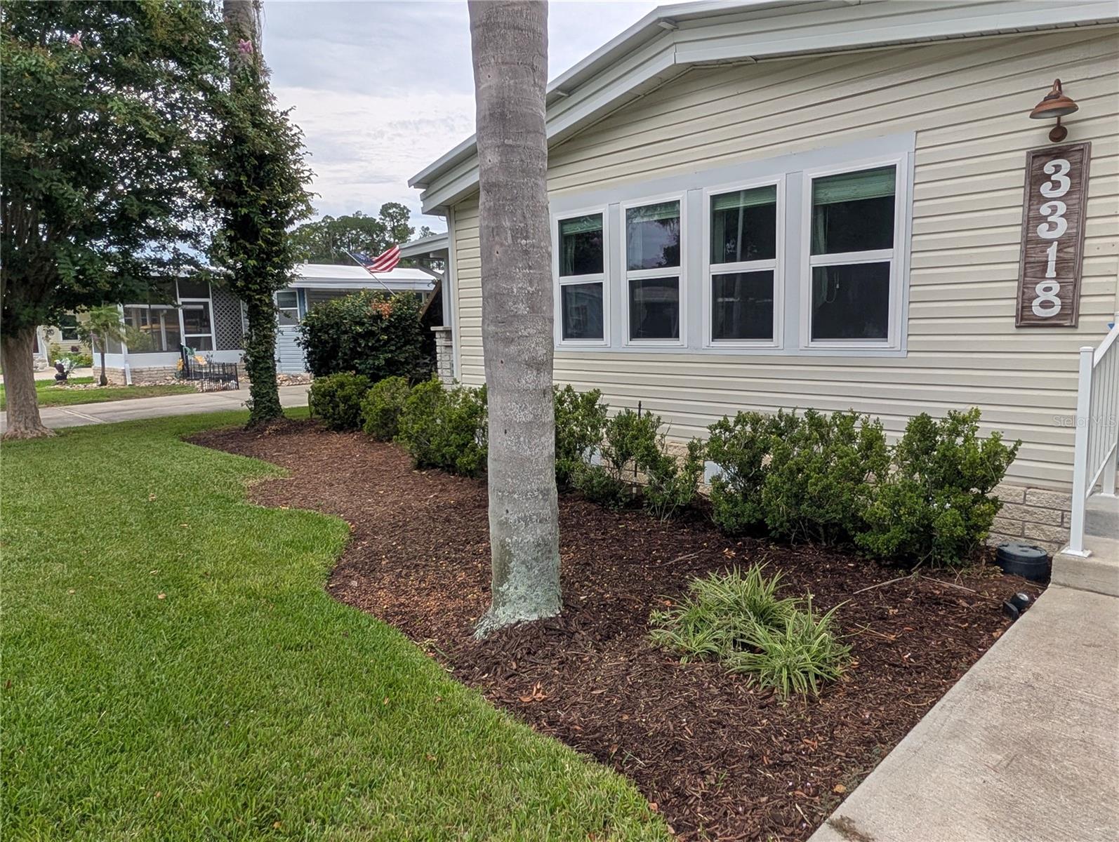 Listing photo 2 for 3318 Wekiva Rd