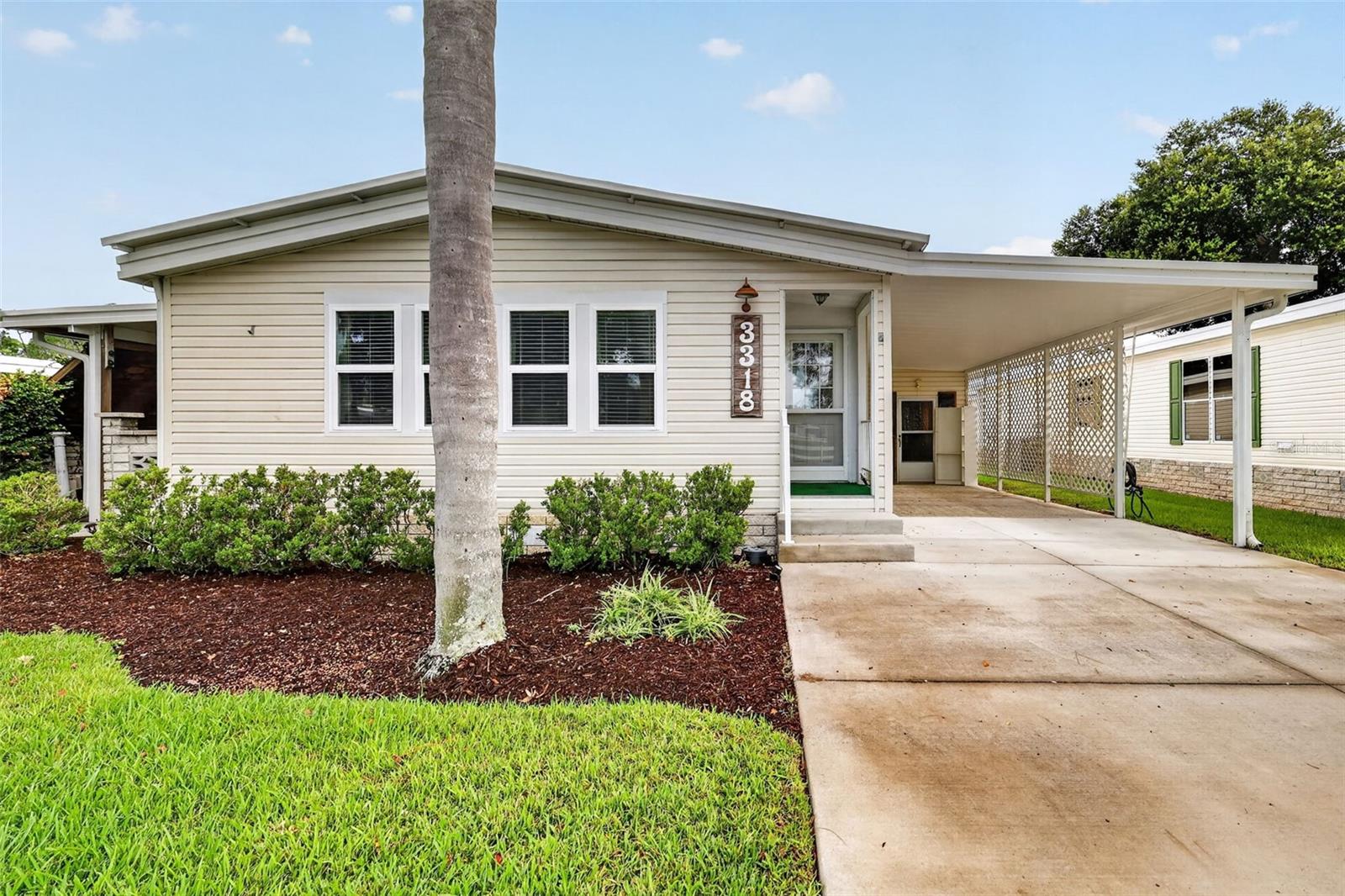 Listing photo 1 for 3318 Wekiva Rd