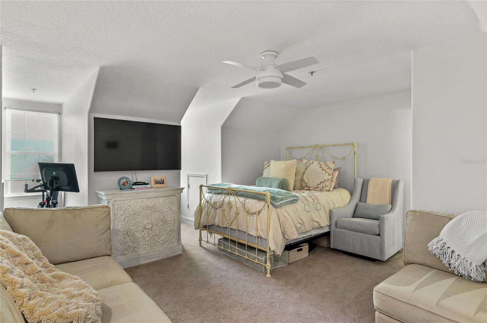 Photo 31