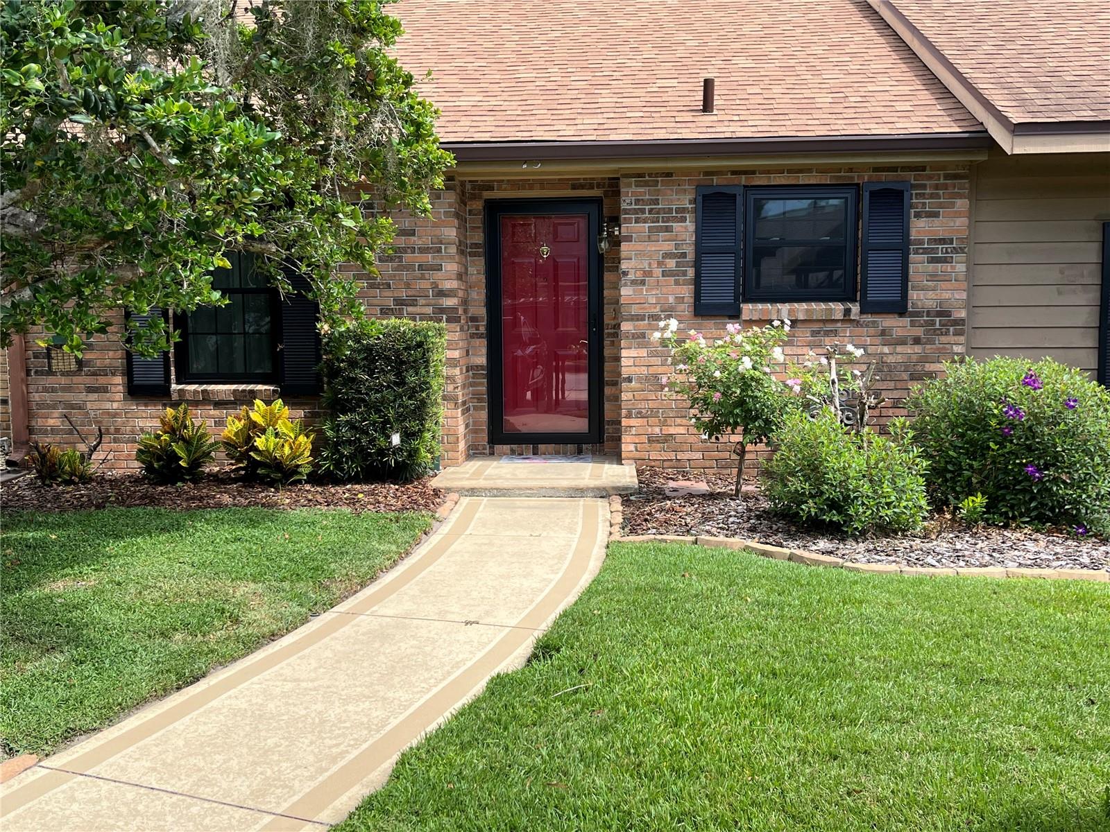 Listing photo for 15 Cove Ln