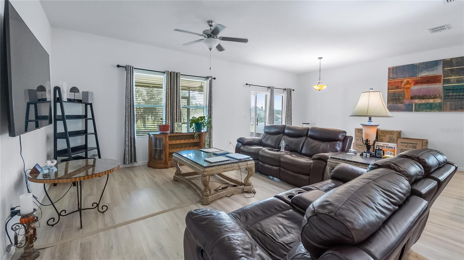 Listing photo 3 for 15409 Ivory Gull Ln