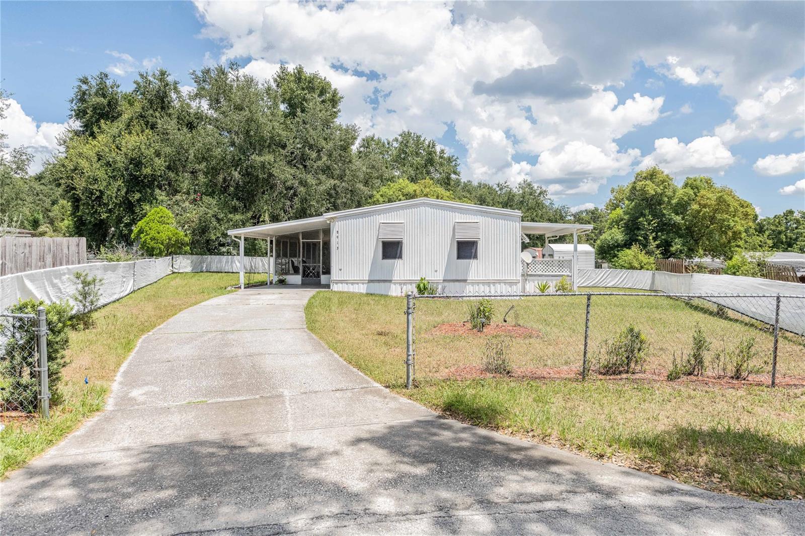Listing photo 1 for 8913 Jericho Ct