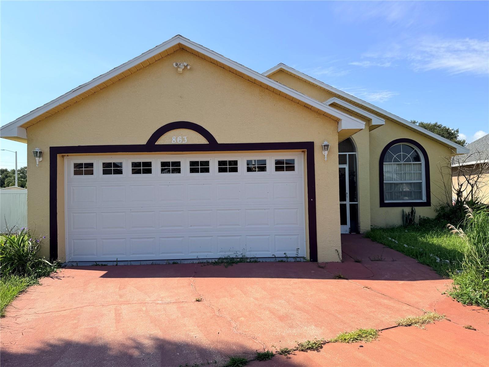 863 COUNTRY CROSSING COURT