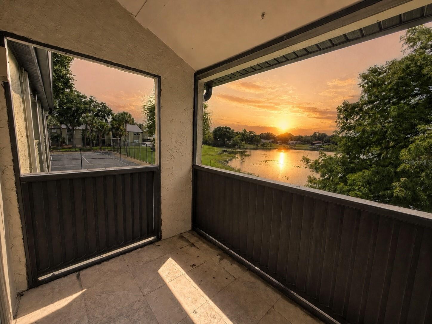 914 LAKE DESTINY ROAD Unit F