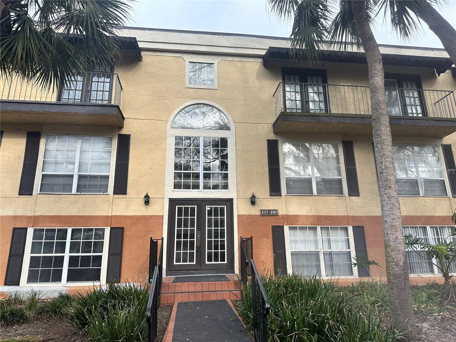 4184 VERSAILLES DRIVE Unit 4184D