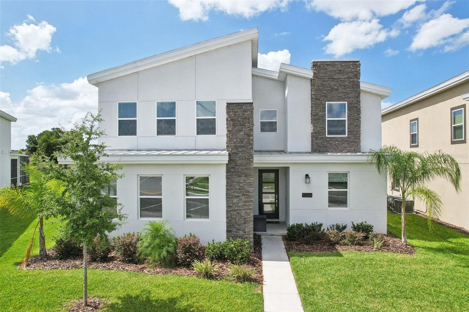 9266 SOMMERSET HILLS DRIVE