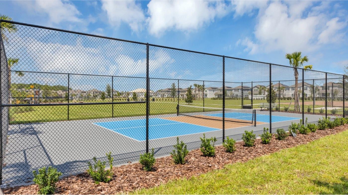 Photo 33