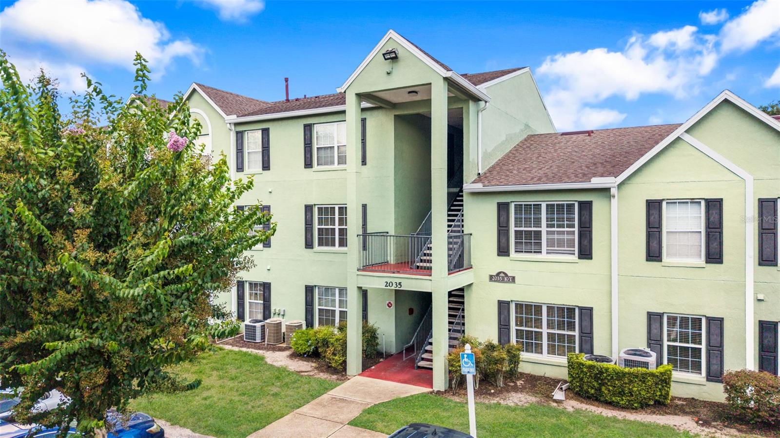 2035 DIXIE BELLE DRIVE Unit 2035M