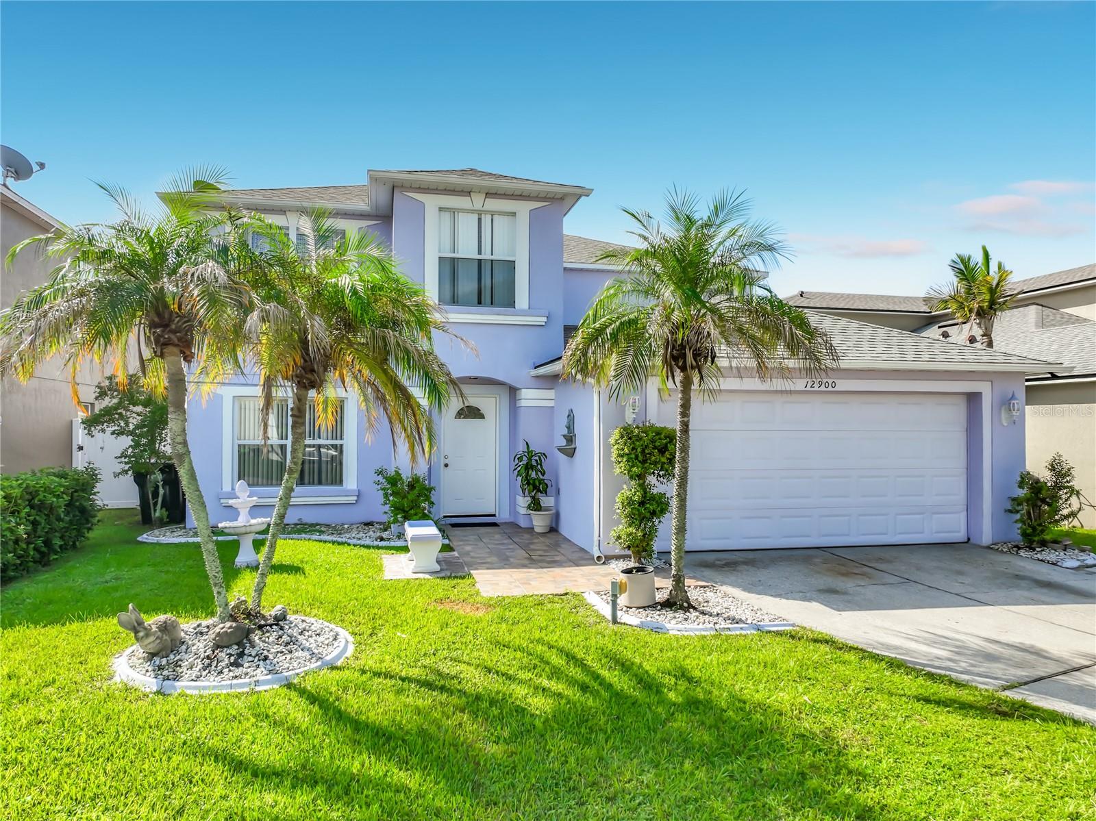 Listing photo 1 for 12900 Los Alamitos Ct