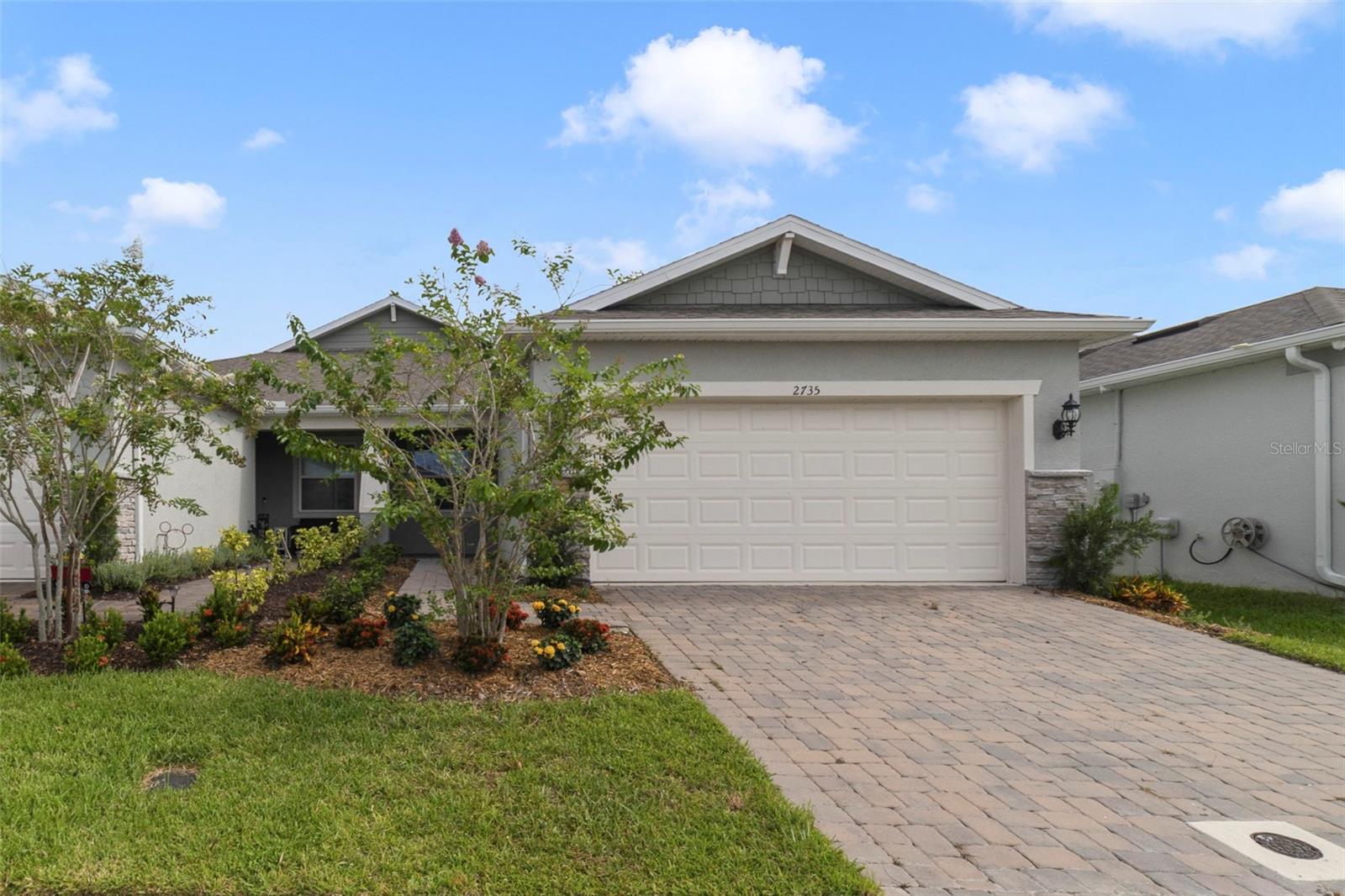 2735 SUMMER RETREAT LANE