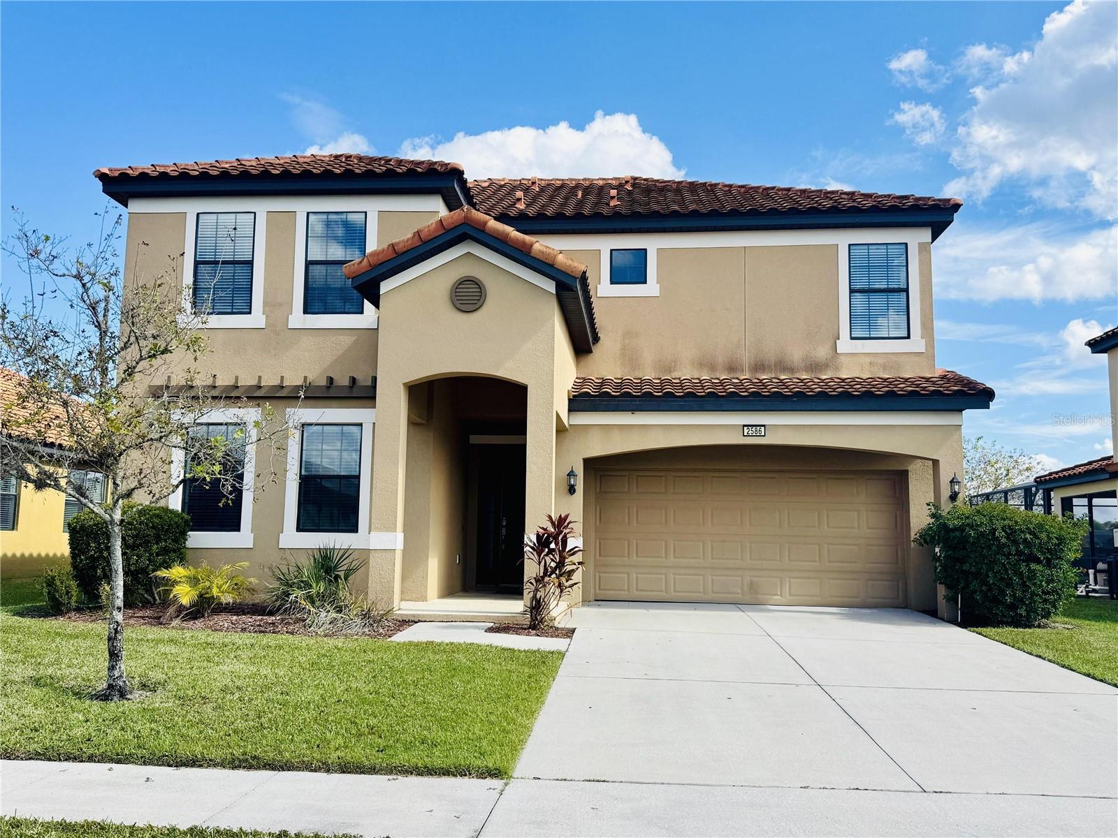 Listing photo for 2586 Rosemont Cir
