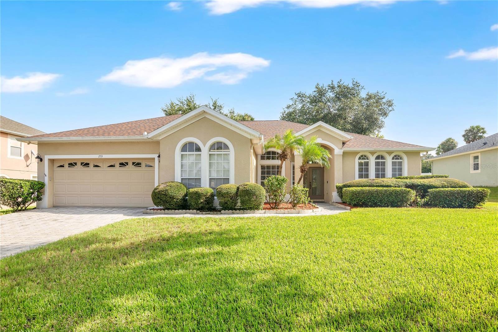 253 BEACON POINTE DRIVE