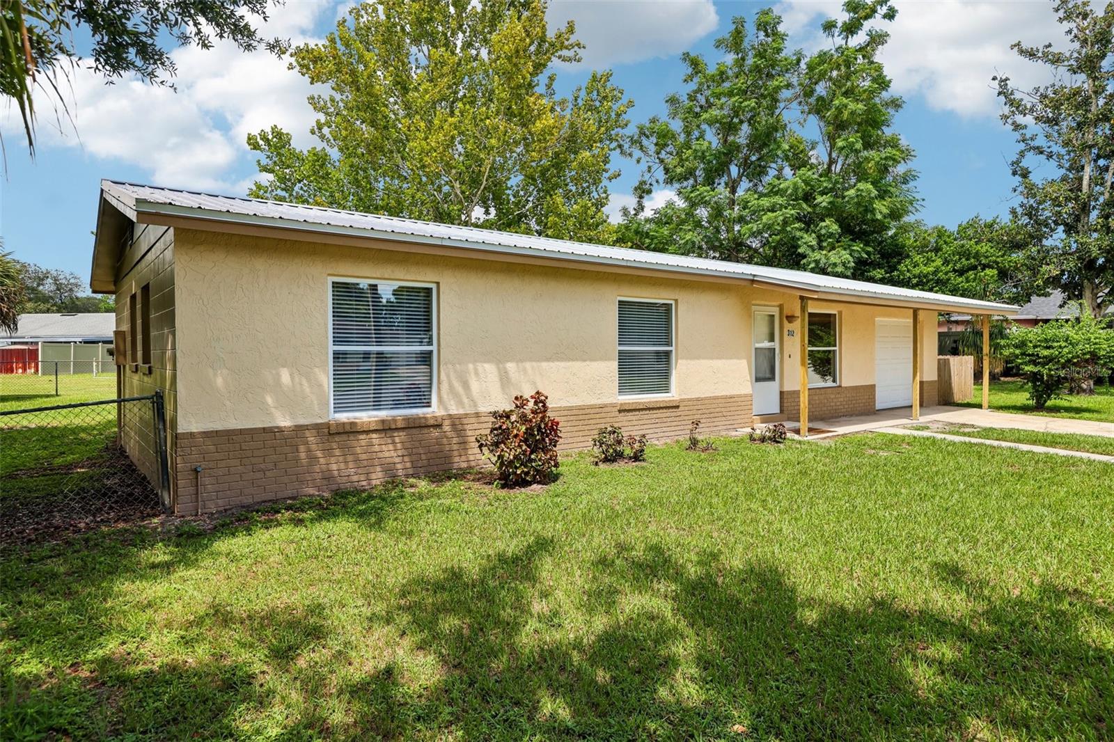 312 LOCH LOW LANE