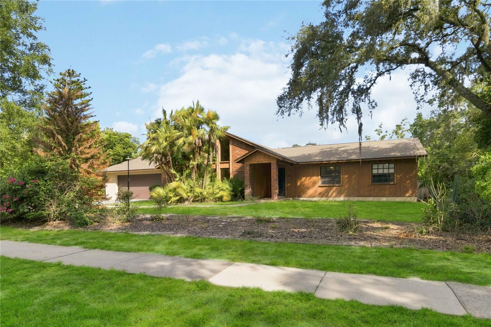 7813 SARANAC COURT
