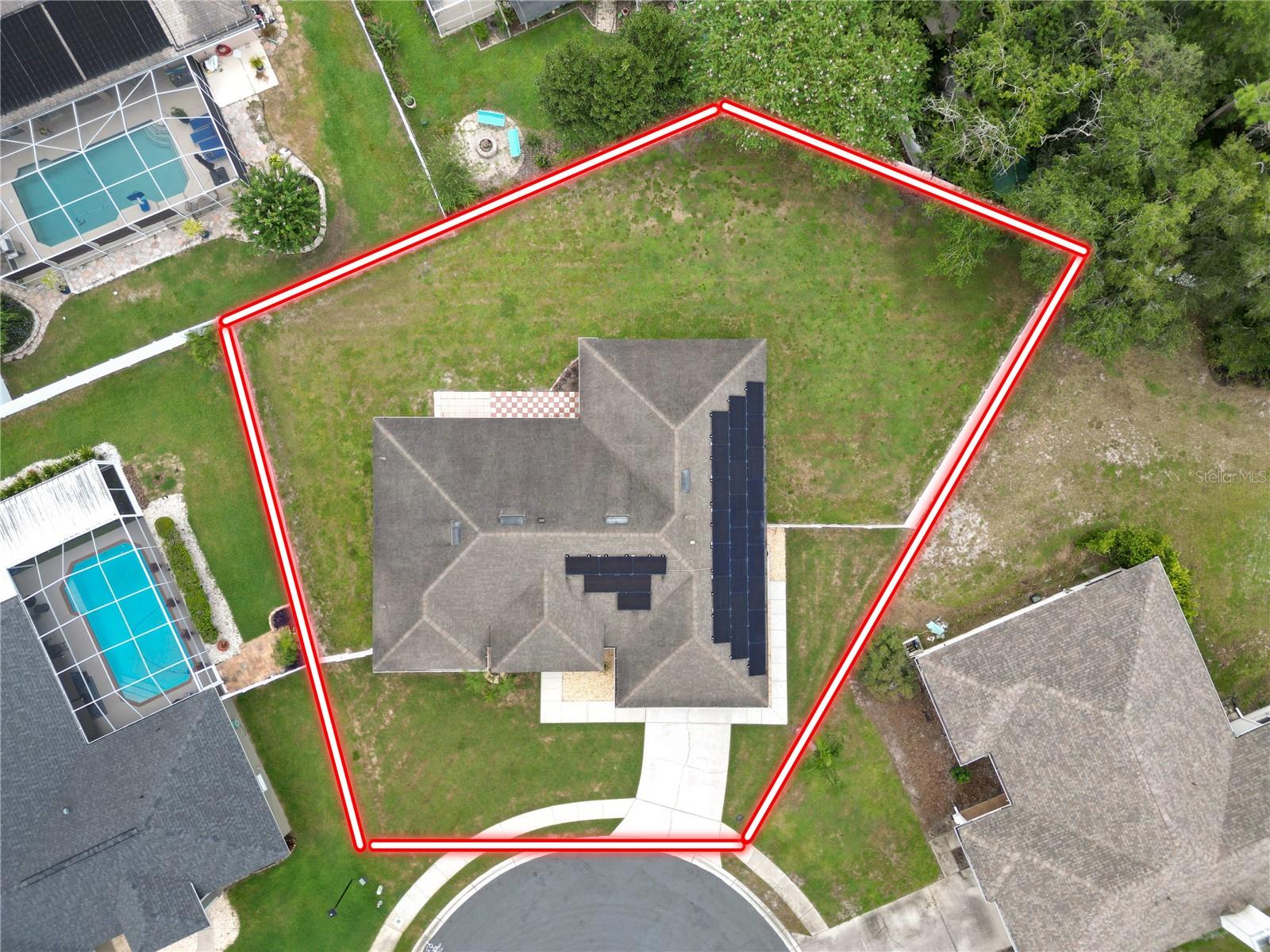 Listing photo 2 for 1564 Norwick Way