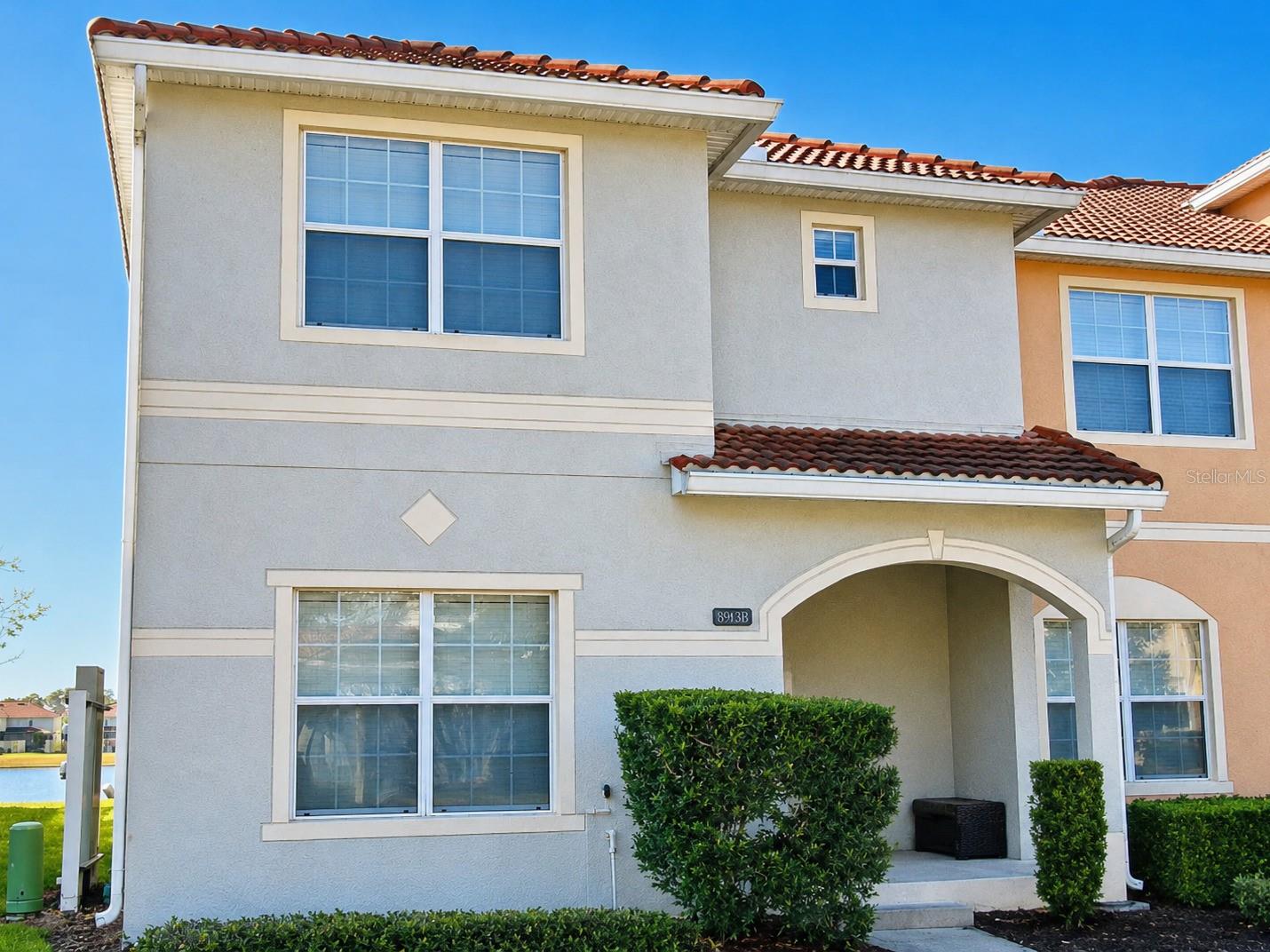 8938 CUBAN PALM ROAD