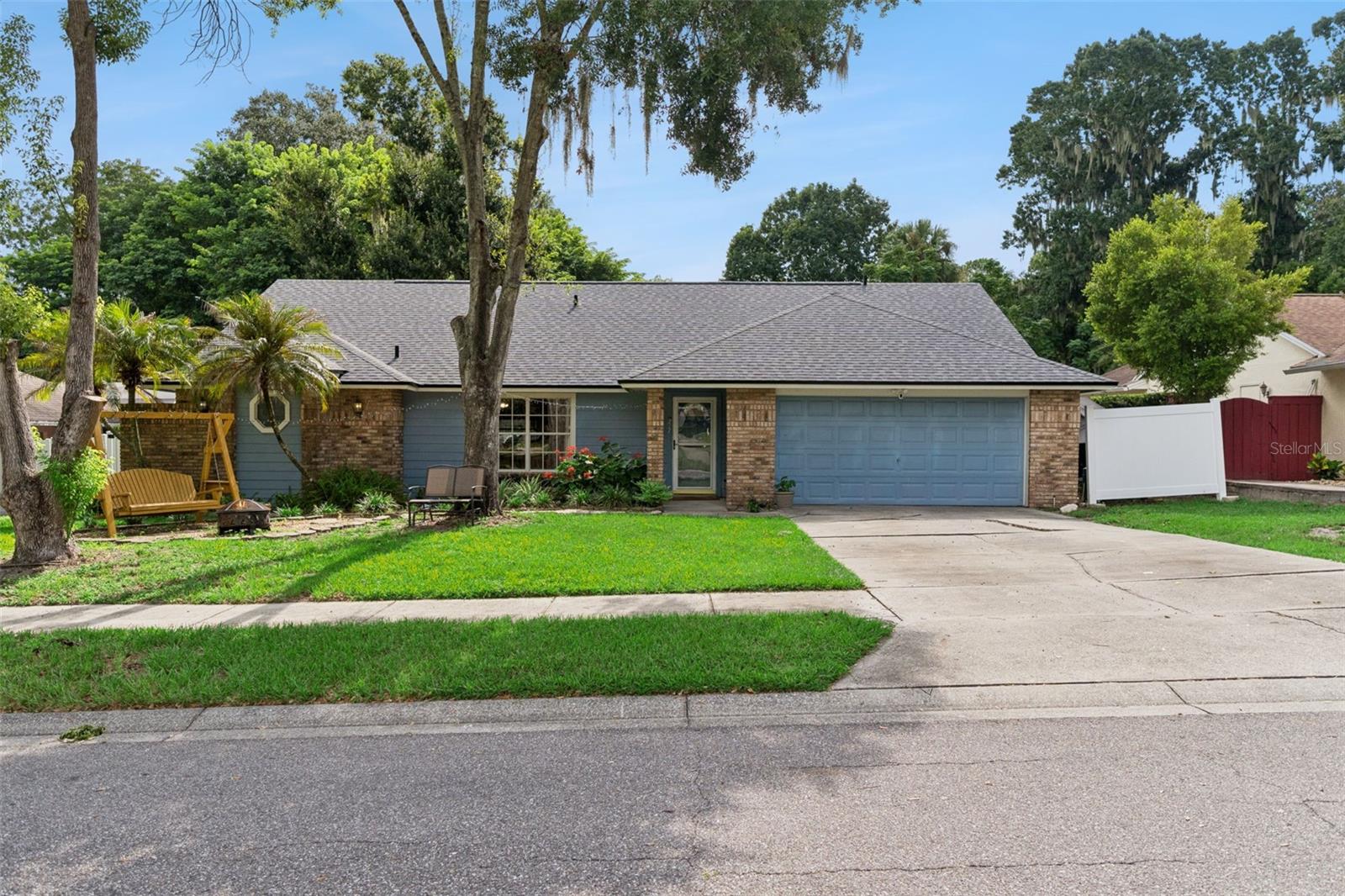 217 HARBOR DRIVE