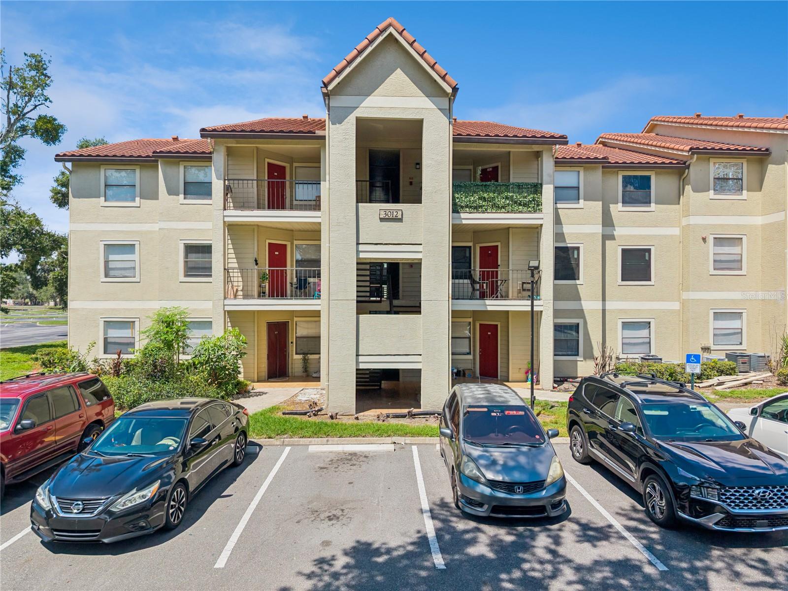 3012 PARKWAY BOULEVARD Unit 203