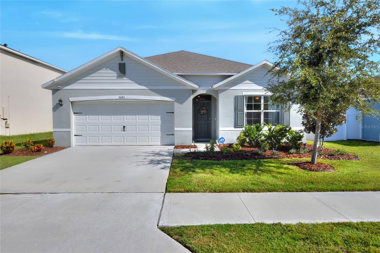 Listing photo 1 for 3645 Diving Dove Ln