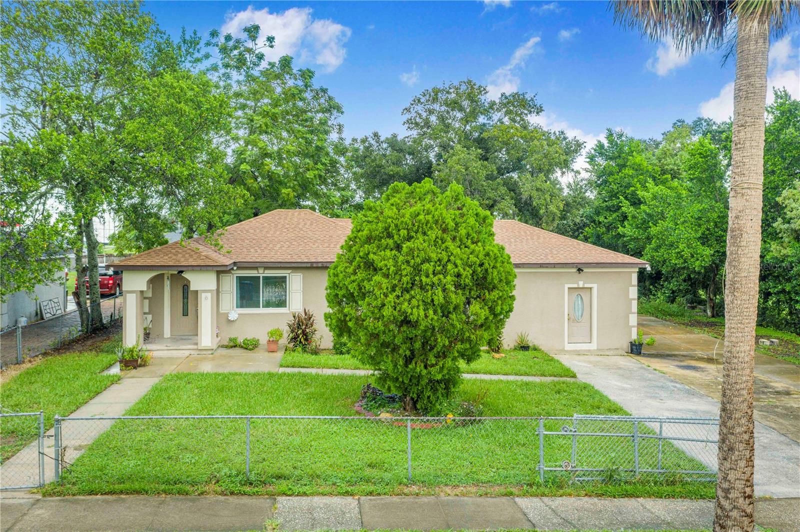 Listing photo for 6 E Magnolia St
