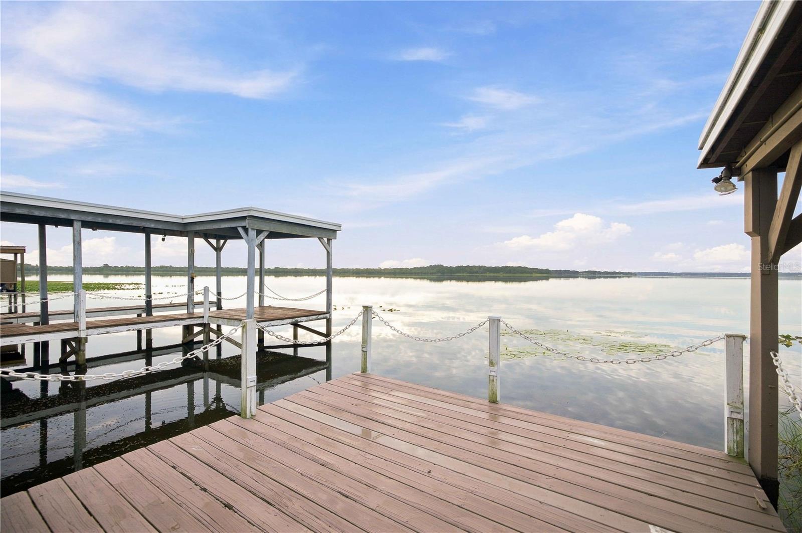 Listing photo 1 for 15 Sunrise Trl