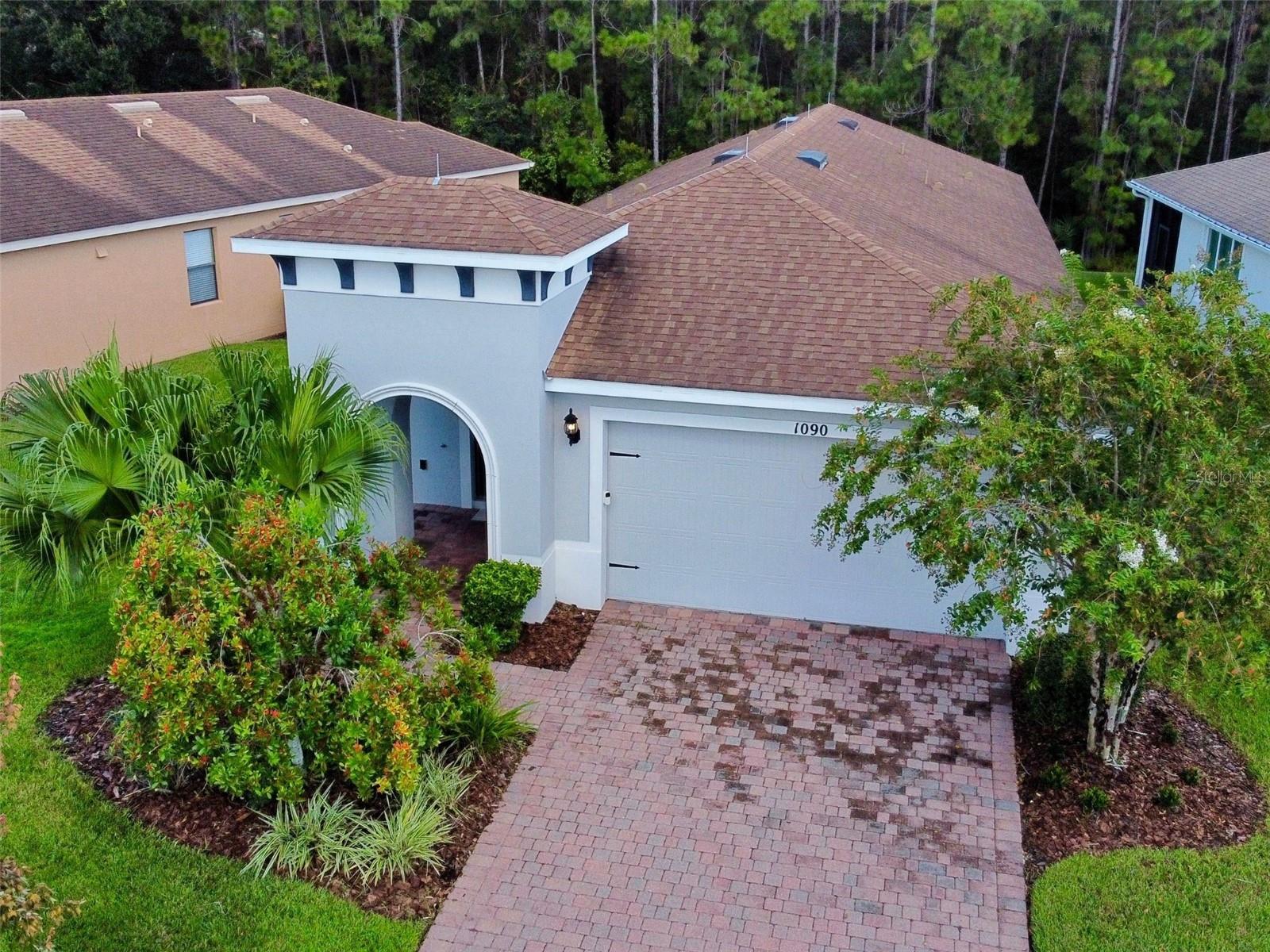 Listing photo 2 for 1090 Harbor Ridge Dr