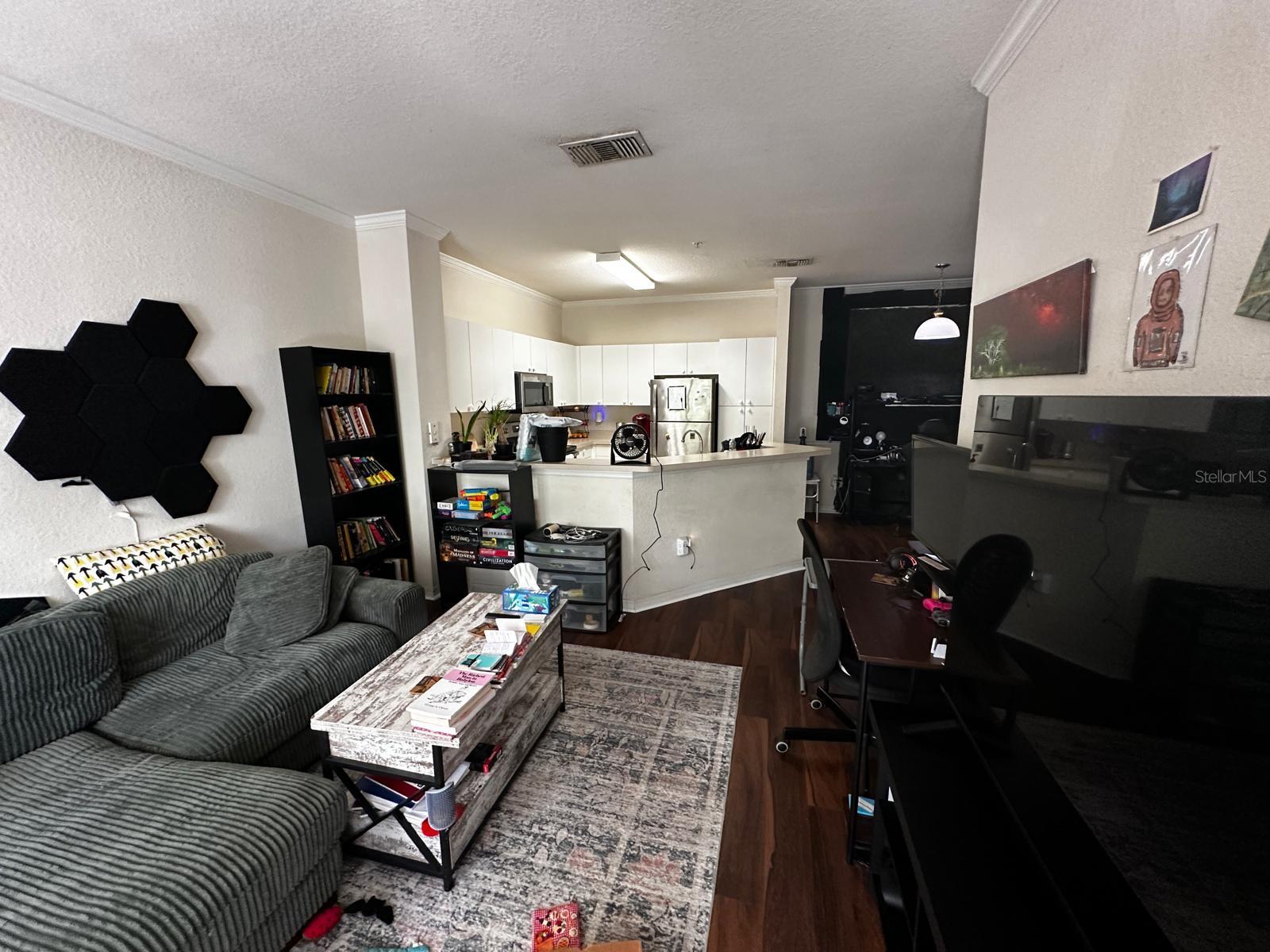 Photo 9
