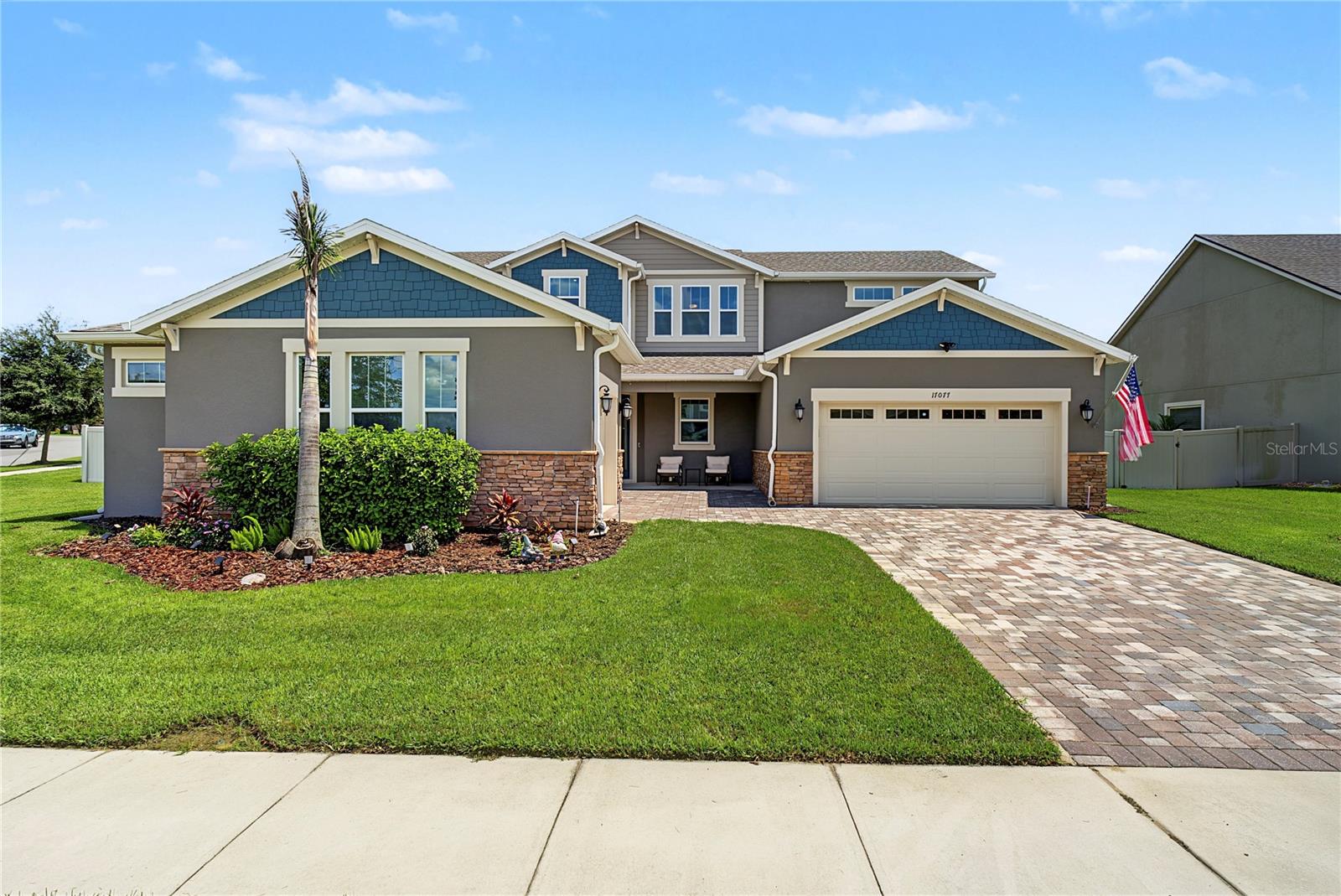 Listing photo 2 for 17077 Wingspread Loop