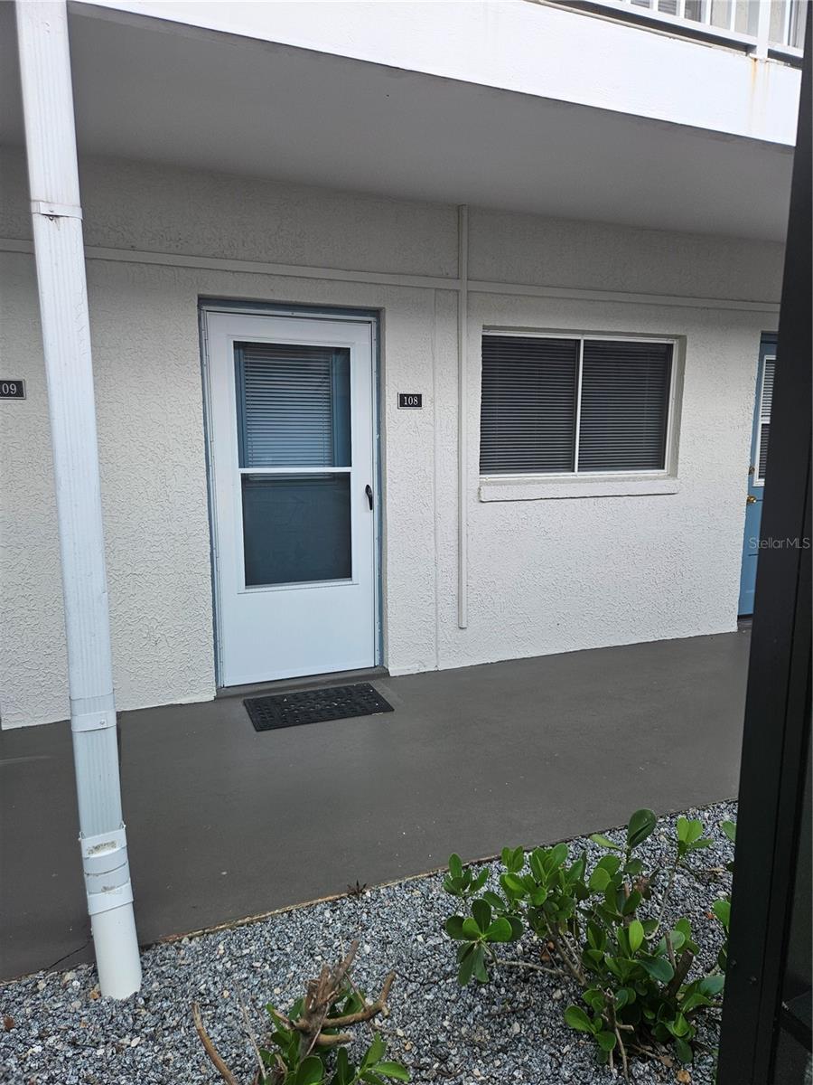 320 LAKEVIEW STREET Unit 108