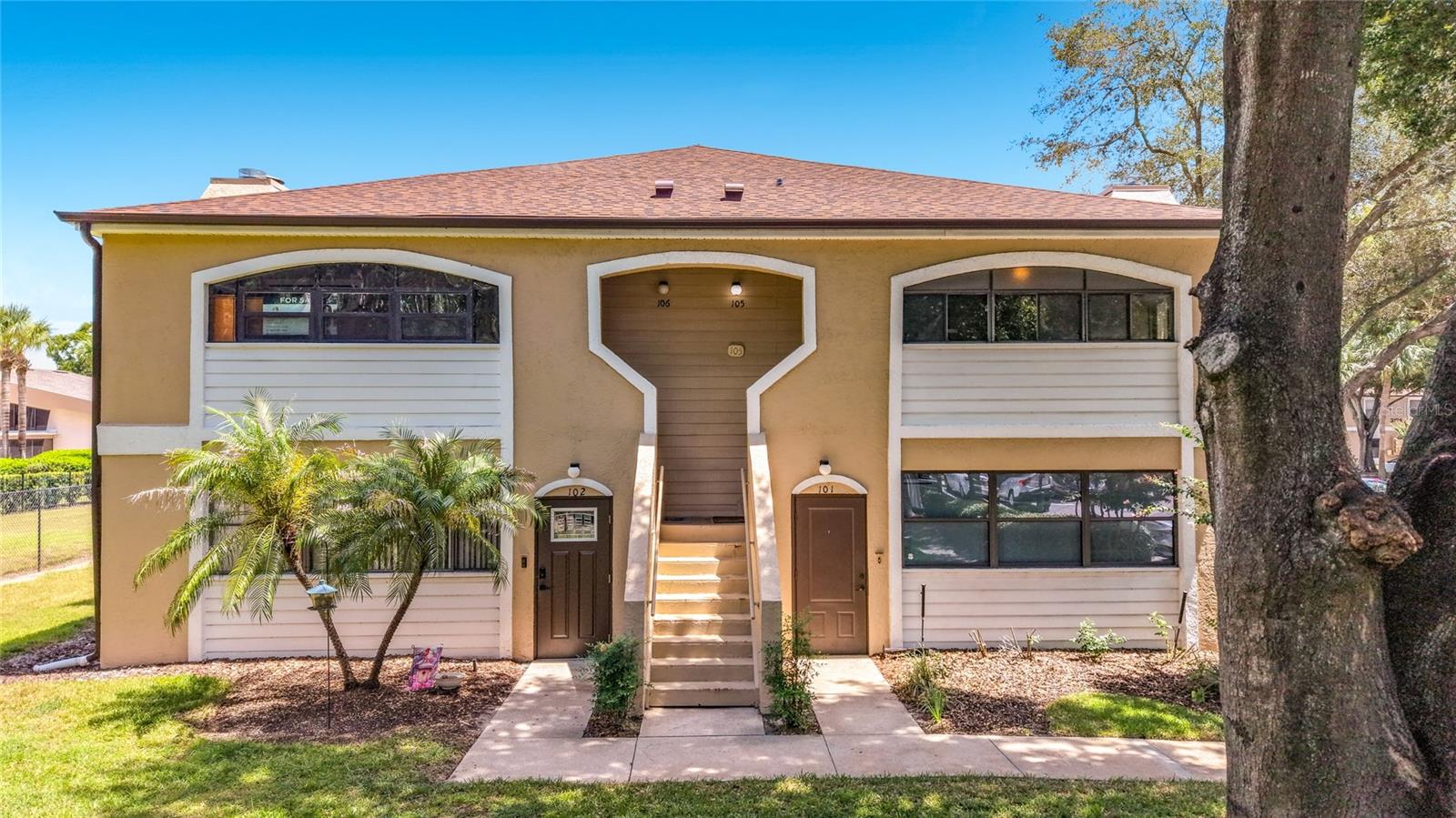 2936 S SEMORAN BOULEVARD Unit 105