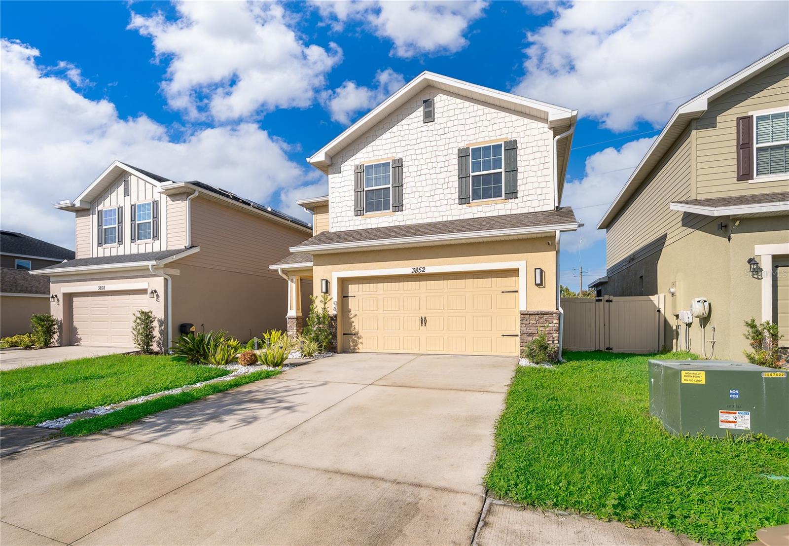 3852 SAGEFIELD DRIVE