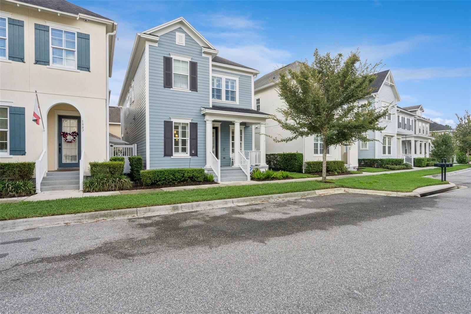 1589 RESOLUTE STREET